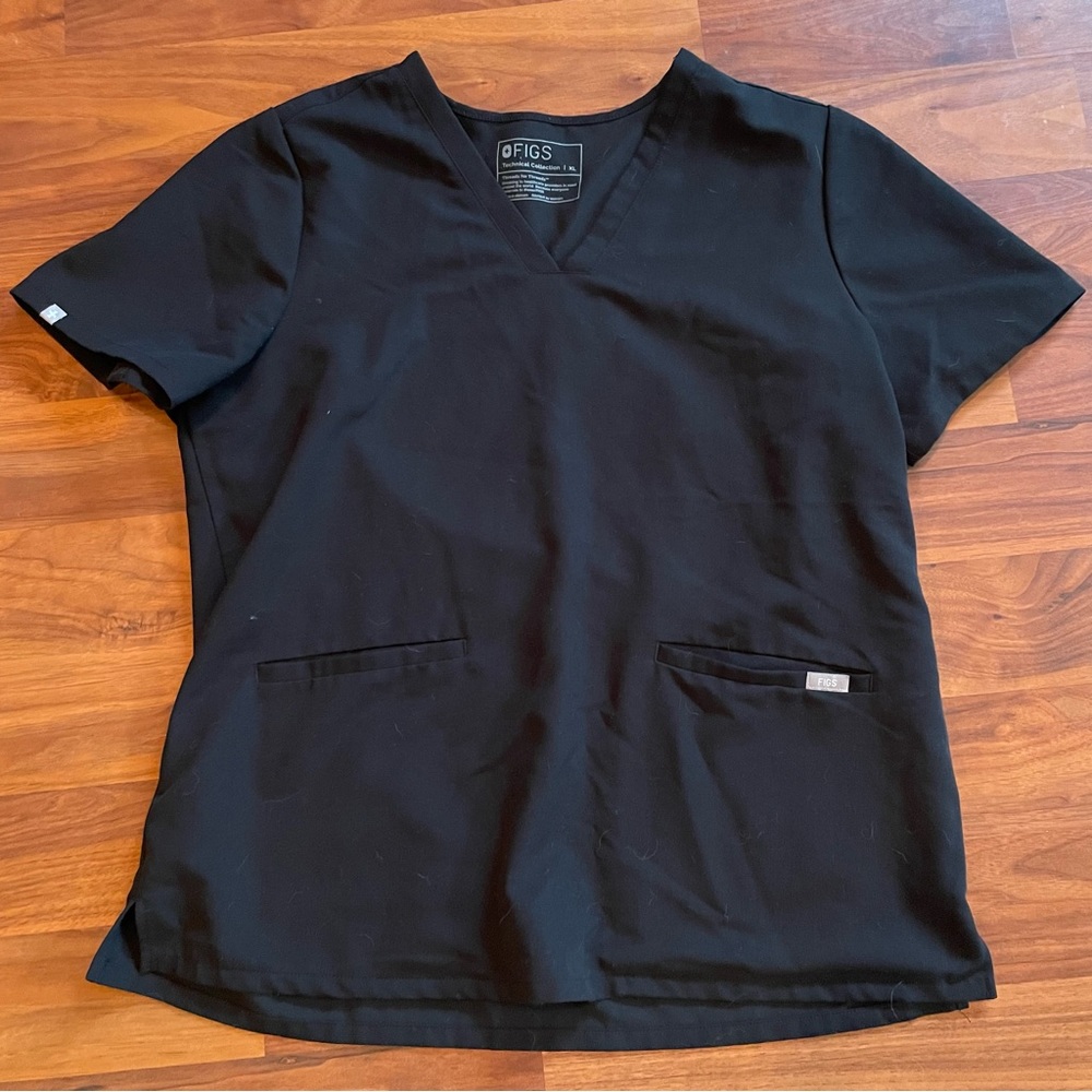 FIGS scrub top, XL